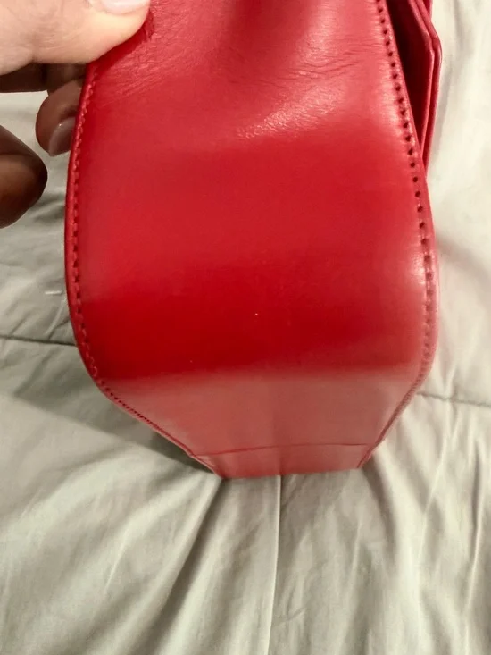 Saint Laurent Red Chevron Quilted Shoulder/Crossbody Bag with Gold YSL - Picture 5 of 11